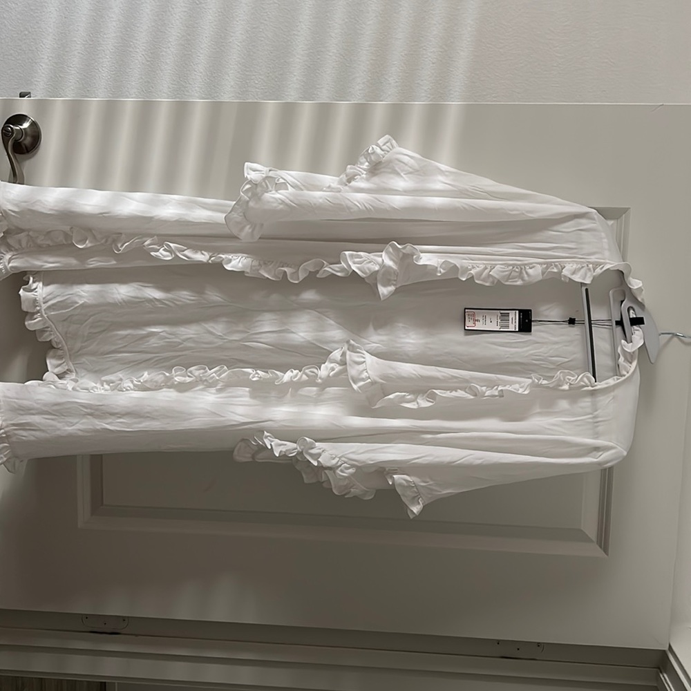 Bcbgmaxazria cardigan